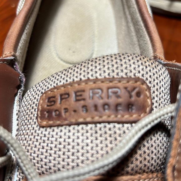 Speery Top-Sider. Womens size 9. - Picture 9 of 11